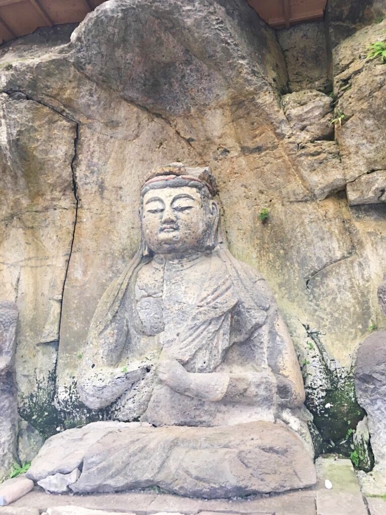 Furuzono Budda Statuę